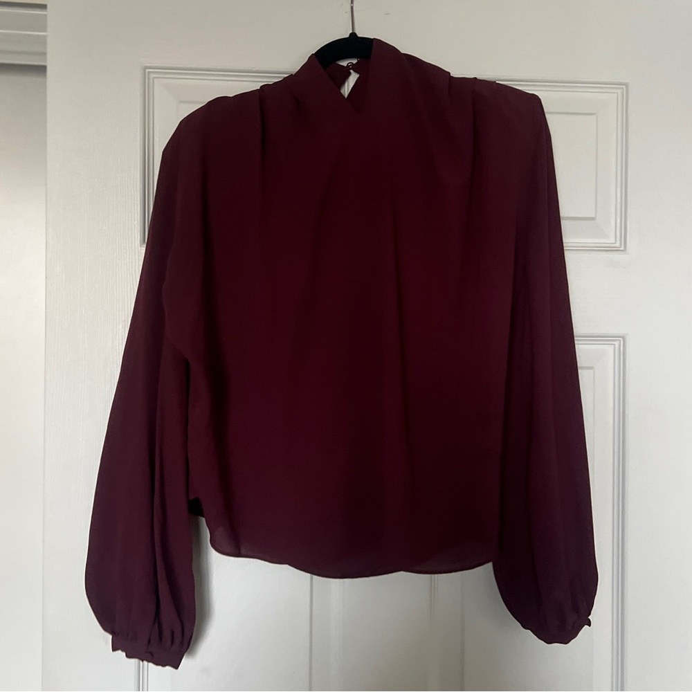 Elegant Burgundy Women's Top Shoulder Pads Dynamite
